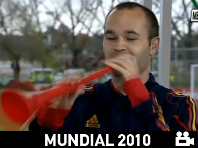 Ο Iniesta και η βουβουζέλα