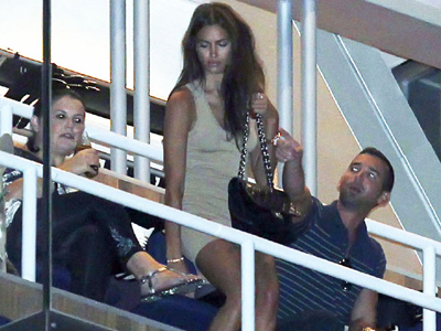 H Irina παρακολουθεί τον αγαπημένο της