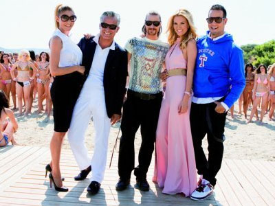 Τα ανεπίδεκτα μοντέλα και η καθηγήτρια Βίκυ