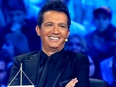 Κώστας Καπετανίδης: Ανταπέδωσε στην Ρούλα