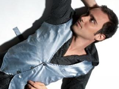 Θέατρο, τηλεόραση αλλά και σινεμά;