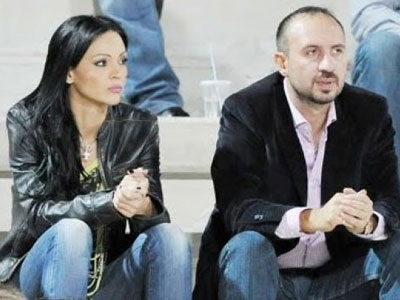 Νικολέτα Καρρά: Ερωτευμένη στην Κύπρο