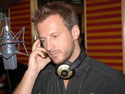 Ο Κώστας Καραφώτης γυρίζει στα Τρίκαλα