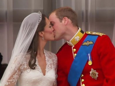 William και Catherine: Φιλήθηκαν εις διπλούν!