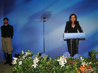 Συνεχίζει τη μάχη από την Κρήτη