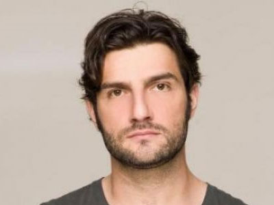 Νίκος Κουρής: Από τον Παπακαλιάτη στην Επίδαυρο