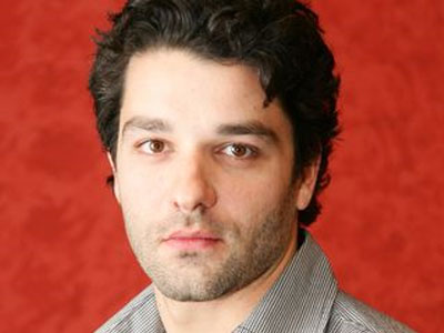 Πέτρος Λαγούτης: Υπερασπίστηκε μικροπωλητή σε αστυνομικό