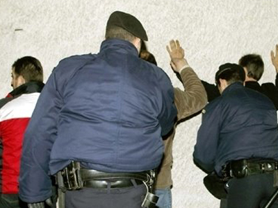 Μπλόκο στους διακινητές ανθρώπων