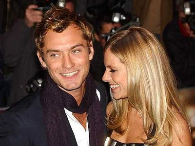 Sienna Miller και Jude Law μαζί και στις Γιορτές