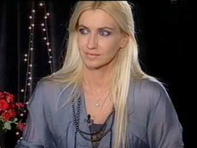 Ξεκινάει η εκπομπή της Λένας Αρώνη