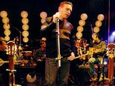 Μανώλης Λιδάκης: «Γεννήθηκα, για να εκτεθώ»