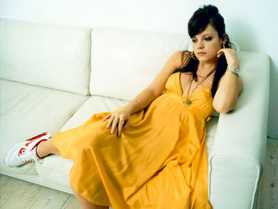 Το προσκλητήριο γάμου της Lily Allen