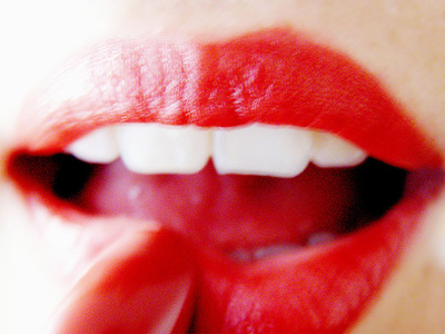 Σας απασχολούν τα μεγάλα χείλη σας; Υπάρχει λύση!