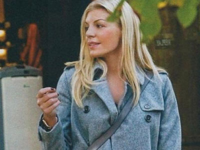 Η Βάσια Λόη αμέριμνη στην Κηφισιά για ψώνια