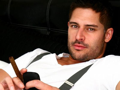 Ο sexy Joe Manganiello αποκαλύπτεται…