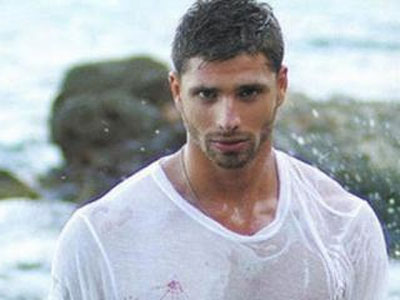 Γιώργος Μανίκας: «Κύριε κλέφτη δεν θα σου τη χαρίσω»