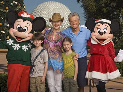 Επιστρέφει στη δουλειά ο Michael Douglas