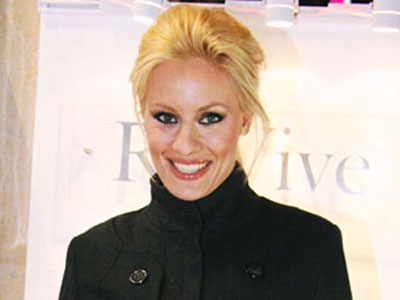 Η Ελεονώρα Μελέτη και το θέατρο του παραλόγου