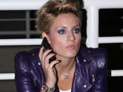 Ταξίδι-αστραπή στο Λονδίνο για την Ελεονώρα Μελέτη