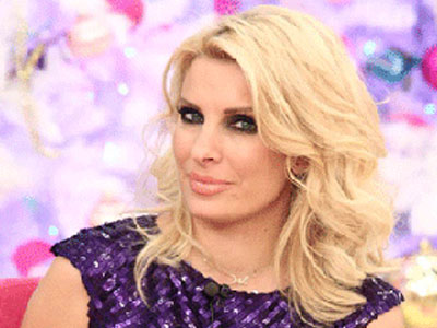 Η Μενεγάκη εγκαταλείπει το πρωινό;