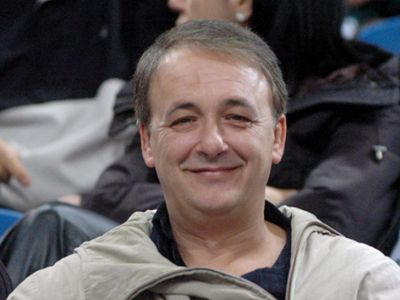 Αυτοπροτάθηκε ο Μικρούτσικος;