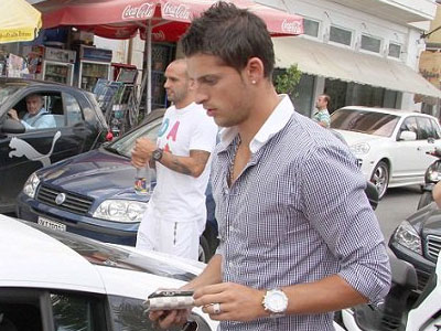 Κέβιν Μιραλάς: Βόλτα με την αγαπημένη του στην Κηφισιά