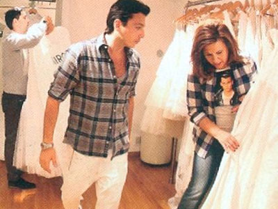 Πρόβα νυφικού για τη Δέσποινα Μοιραράκη