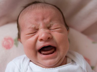 Γιατί κλαίει το μωρό;