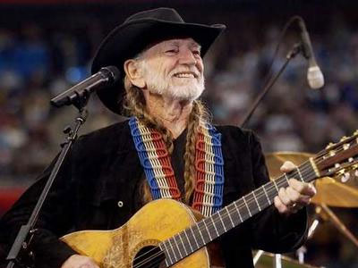 Ο θρύλος της country πίσω από τα κάγκελα;