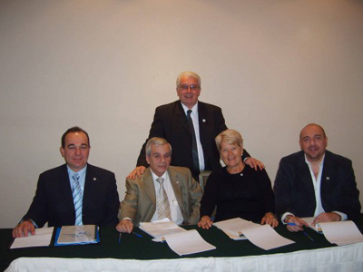 Έκκληση για βοήθεια από τη Χιλή Έκκληση για βοήθεια από τη Χιλή