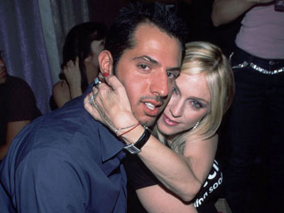 Και ο manager της Madonna για το Idol