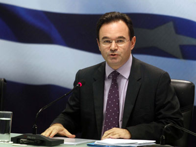 Με αλλαγές στην εισοδηματική πολιτική την άνοιξη