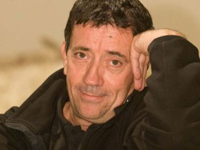 Σπύρος Παπαδόπουλος: «Η τηλεόραση με έχει βοηθήσει»