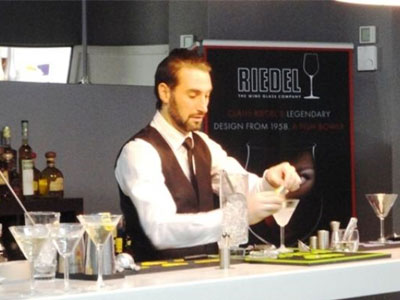 Ο αδελφός της Έλενας Παπαρίζου αποκαλύπτεται