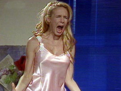 Εβελίνα Παπούλια: «Δεν άντεξα την τόση αναγνωσιμότητα»