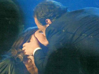 Το φιλί στο στόμα Μπάρμπα – Πάριου