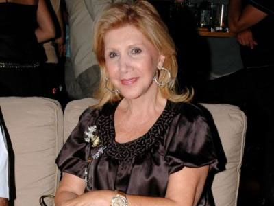 Λίτσα Πατέρα: «Νόμιζα πως θα μείνω παράλυτη»