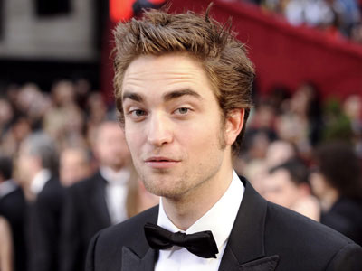 Κρύβεται από τις θαυμάστριες ο Robert Pattinson