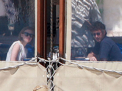 Ταξιδάκι στο Μεξικό για Penn – Johansson