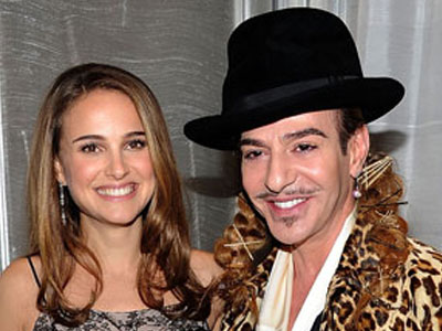 Natalie Portman εναντίον John Galliano
