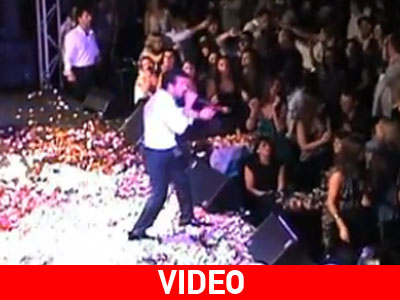 Ο Πετρέλης ξεσήκωσε τους ομογενείς Ο Πετρέλης ξεσήκωσε τους ομογενείς