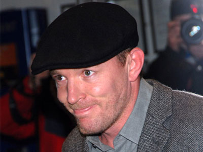 Ο Guy Ritchie δεν μετανιώνει που έκανε το «Swept Away»