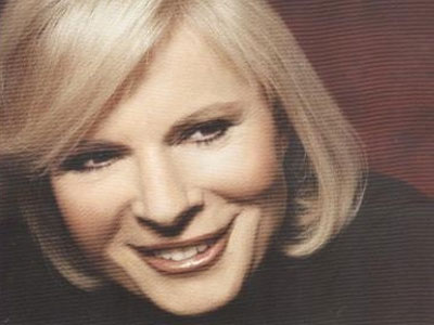 Επιστροφή στο θέατρο για την Ελένη Ροδά