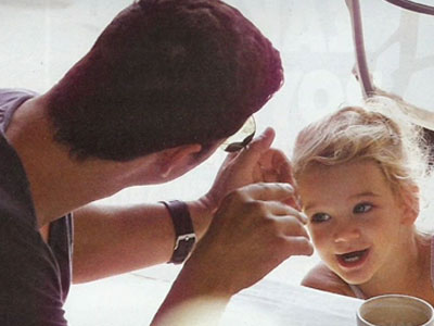 Η κόρη του Σάκη Ρουβά κλείνει τα δύο!