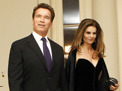 Arnold Schwarzenegger: Εργένης ετών 63!