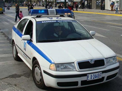 Συμπλοκή με πυροβολισμούς έξω από υποκατάστημα των ΕΛΤΑ