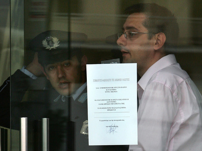 Σύλληψη νεαρών  για ληστείες