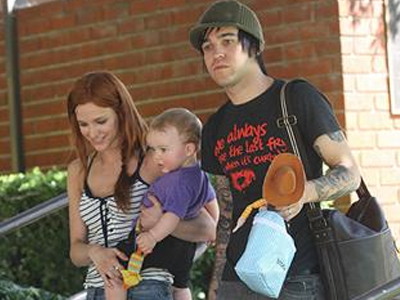 Ashlee Simpson: Από την σκηνή στην παιδική χαρά