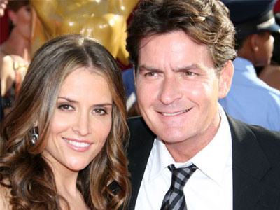 Charlie Sheen – Brooke Mueller θα μείνουν μαζί
