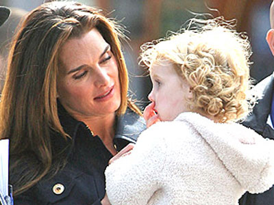 Brooke Shields: Μια δύσκολη μητέρα